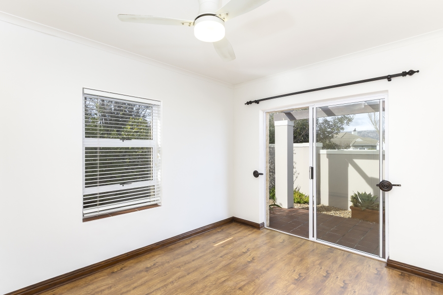 To Let 3 Bedroom Property for Rent in Fernwood Western Cape